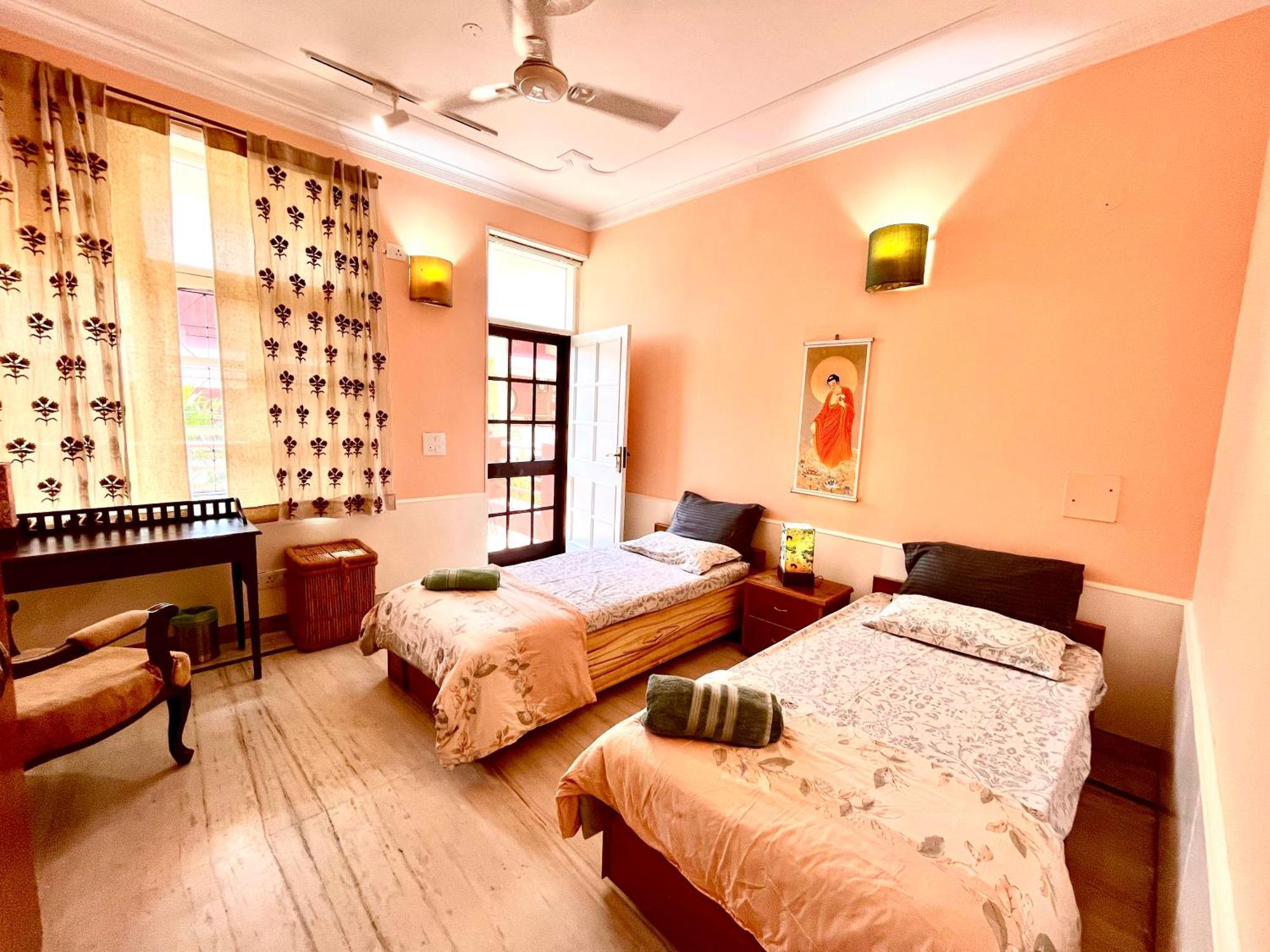 Ganga Vatika Boutique Hotel, רישיקש מראה חיצוני תמונה