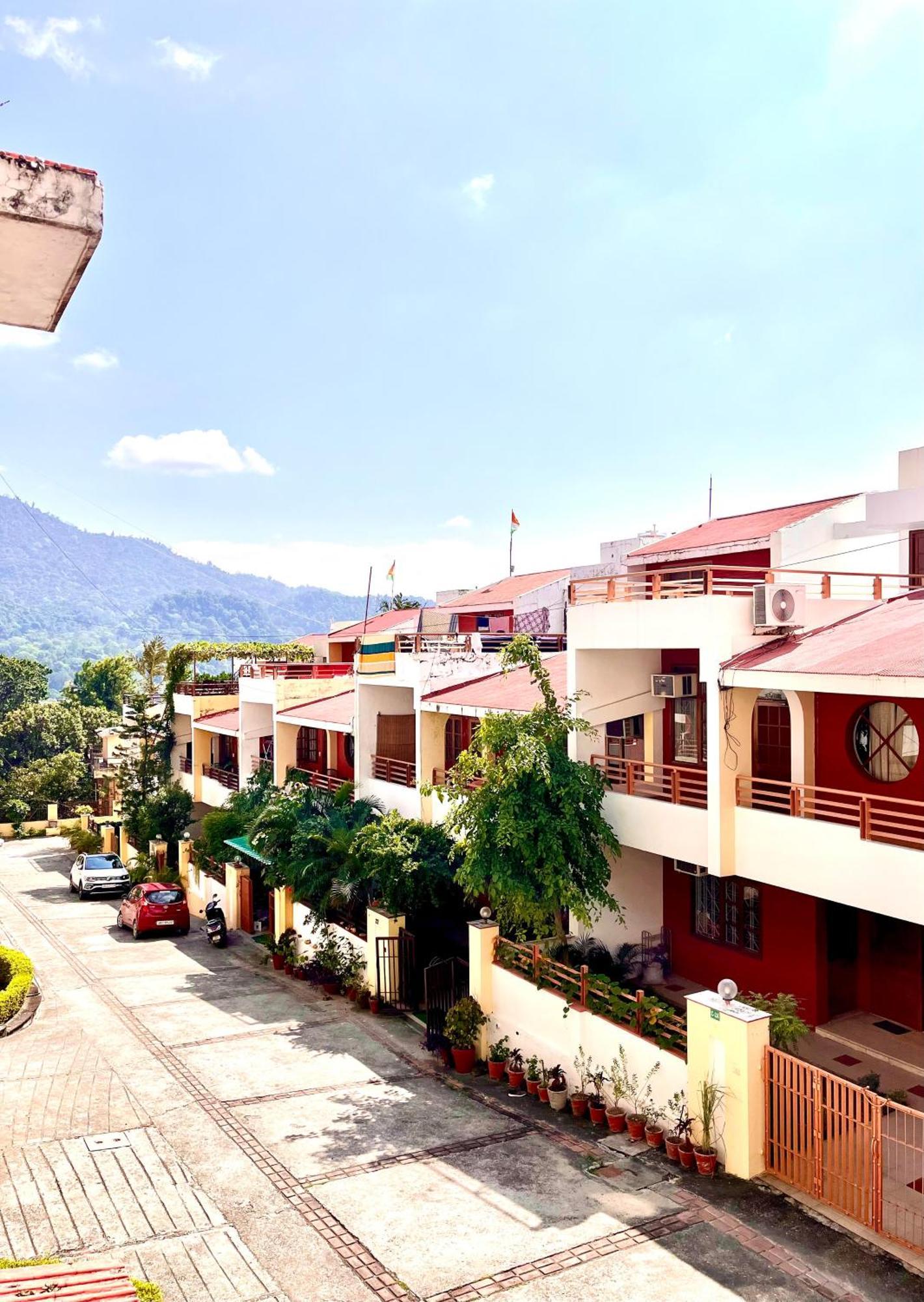 Ganga Vatika Boutique Hotel, רישיקש מראה חיצוני תמונה